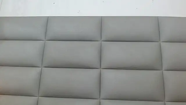 emily brontee  online show from 25, 10, 2025