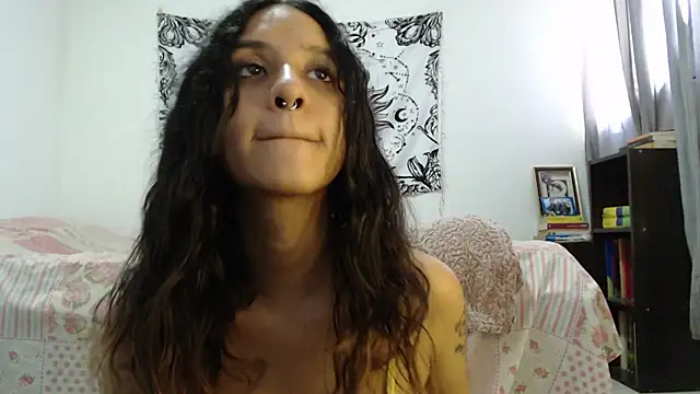 Snapshot of AlinaWoolf_ chatting on 28, 1, 2025 AlinaWoolf online show from 28, 1, 2025