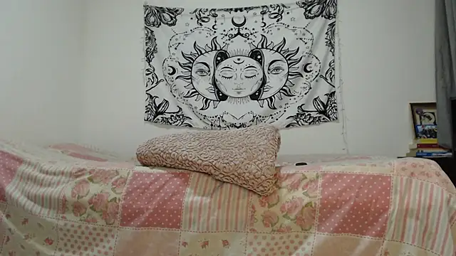 Snapshot of AlinaWoolf_ chatting on 29, 1, 2025 AlinaWoolf online show from 29, 1, 2025