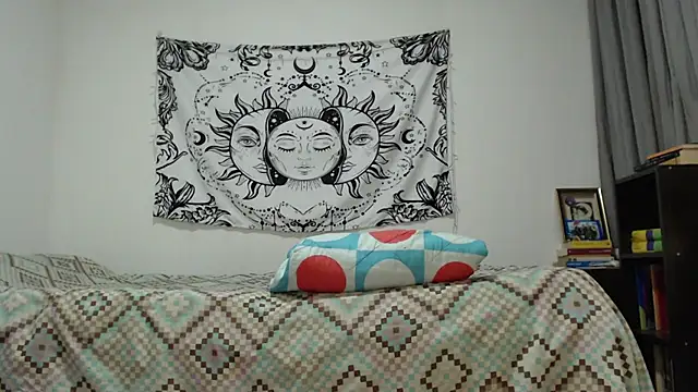 Snapshot of AlinaWoolf_ chatting on 9, 2, 2025 AlinaWoolf online show from 9, 2, 2025