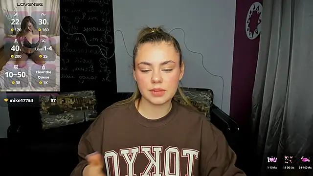 IsabellaBler online show from 4, 12, 2025