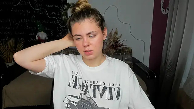 IsabellaBler online show from 15, 12, 2025