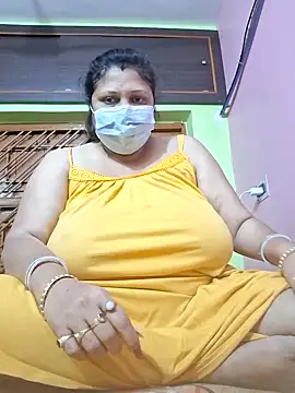 Snapshot of kunjan789 chatting on 24, 2, 2025 kunjan789 online show from 24, 2, 2025