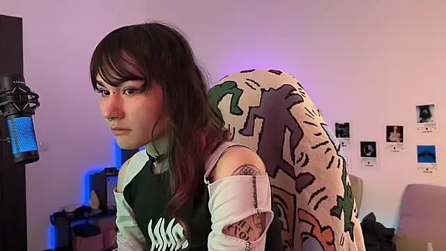 deadlysweet online show from 22, 5, 2026