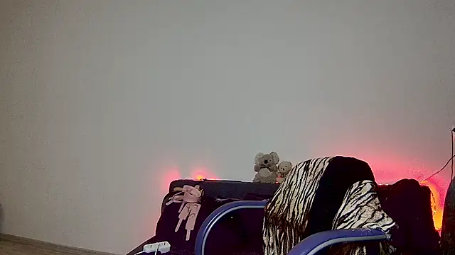 Snapshot of amber_candyfloss chatting on 17, 9, 2025 amber candyfloss online show from 17, 9, 2025