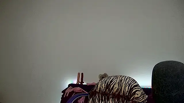 amber candyfloss online show from 3, 11, 2025