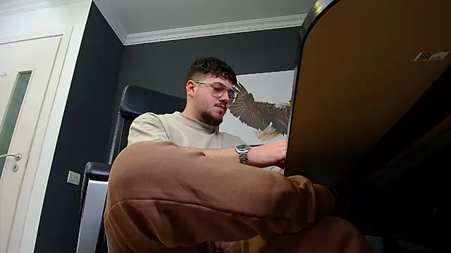 JoshKnights online show from 8, 2, 2025