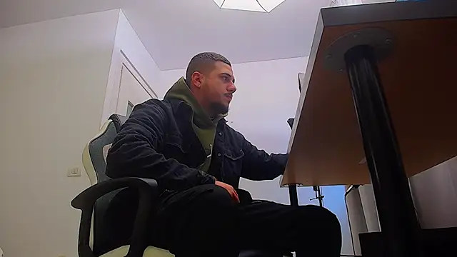 JoshKnights online show from 3, 10, 2025