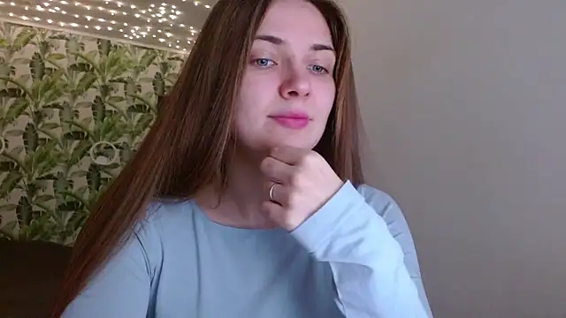 Olivia shine online show from 5, 12, 2025