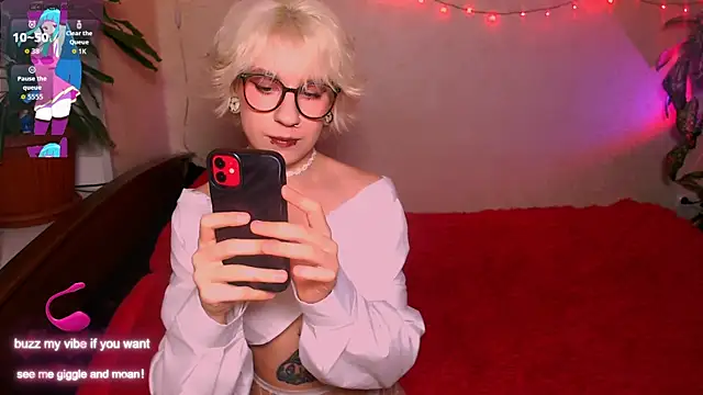 Snapshot of _Moonlight_t chatting on 14, 9, 2025 Moonlight t online show from 14, 9, 2025