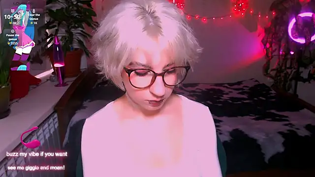 Snapshot of _Moonlight_t chatting on 22, 9, 2025 Moonlight t online show from 22, 9, 2025