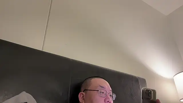 slaveasianboy online show from 1, 3, 2025