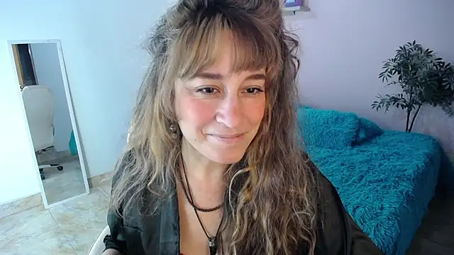 Snapshot of Paula_Paz chatting on 22, 11, 2025 Paula Paz online show from 22, 11, 2025