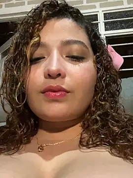 CharlotteMillers online show from 2, 1, 2025