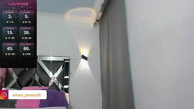 Snapshot of Emma_jamess chatting on 9, 1, 2025 Emma jamess online show from 9, 1, 2025