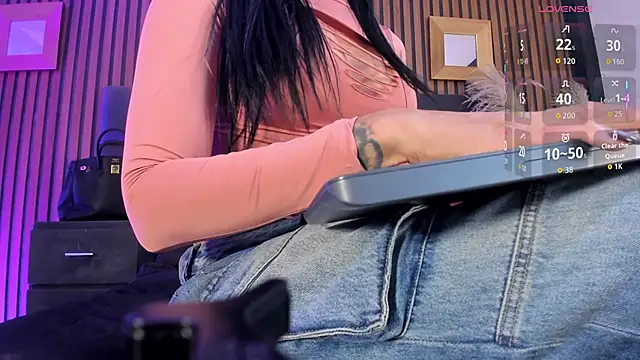 MeganFoxxi  online show from 10, 6, 2026