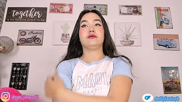 Snapshot of olivia22love chatting on 5, 11, 2025 olivia22love online show from 5, 11, 2025