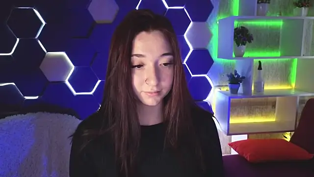 YasmineWest online show from 28, 12, 2024