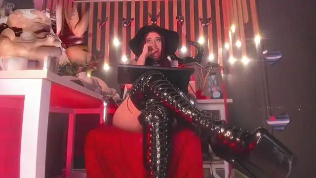 Snapshot of shaaroon_gold chatting on 12, 3, 2025 shaaroon gold online show from 12, 3, 2025