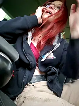 die-EinHORNY-WG online show from 17, 10, 2025