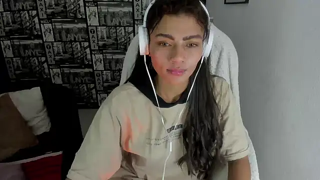 Lilithsabeth online show from 13, 2, 2025