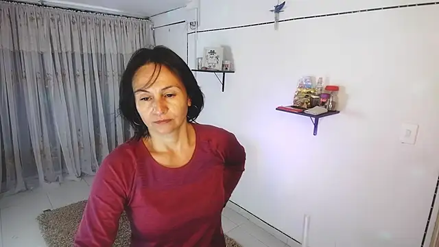 lollita 23  online show from 1, 10, 2025