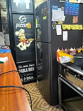 Snapshot of jennstudio93 chatting on 4, 11, 2025 jennstudio93 online show from 4, 11, 2025