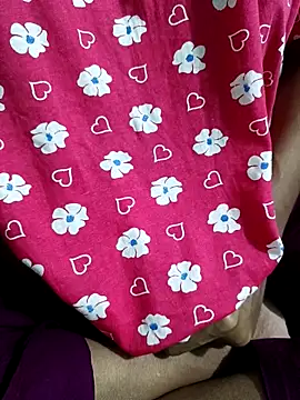 Snapshot of Tujo_islam chatting on 4, 11, 2025 Tujo islam online show from 4, 11, 2025