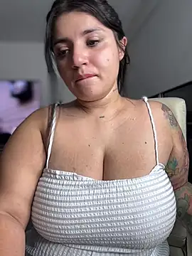 horny roomiess online show from 4, 3, 2025