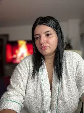 horny roomiess online show from 5, 3, 2025