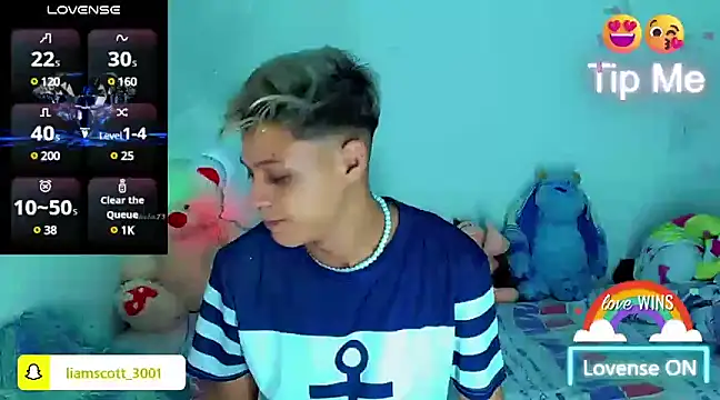 Liamscott  online show from 6, 12, 2024