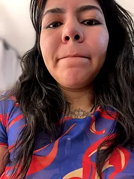 JulianaCastillo online show from 15, 10, 2025