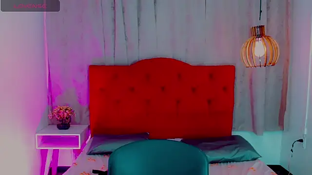 Jessica smith 1 online show from 4, 3, 2025