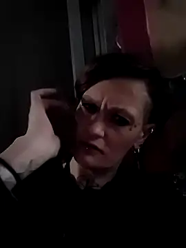 renegade vyxxen online show from 20, 11, 2025