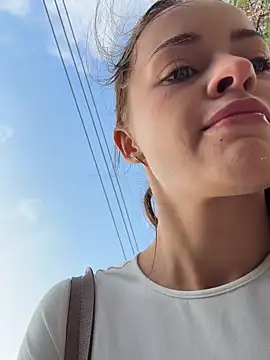 AngelinaTeller online show from 15, 4, 2026