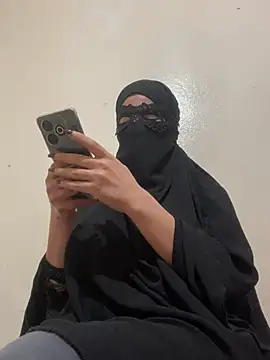 Snapshot of Hijabi_HotGirls chatting on 19, 2, 2025 Hijabi HotGirls online show from 19, 2, 2025