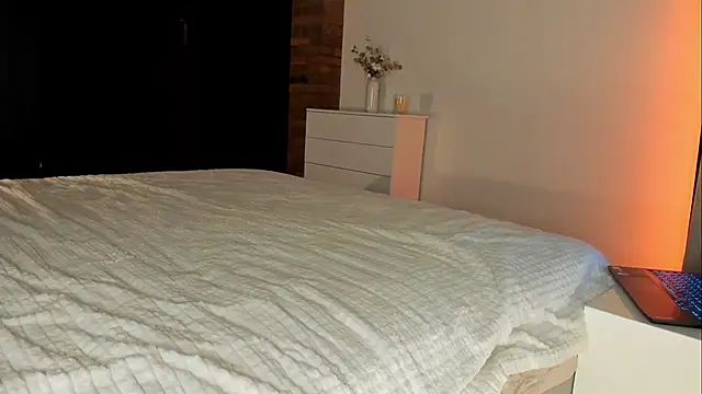 Snapshot of Rachel_Rey chatting on 19, 11, 2025 Rachel Rey online show from 19, 11, 2025