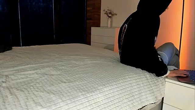 Snapshot of Rachel_Rey chatting on 1, 12, 2025 Rachel Rey online show from 1, 12, 2025