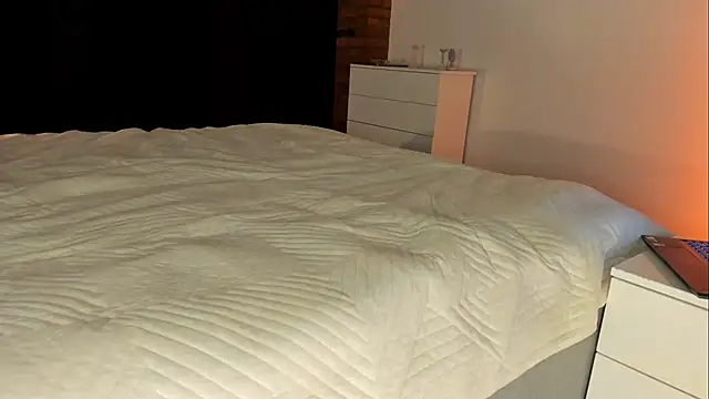 Rachel Rey online show from 17, 4, 2026