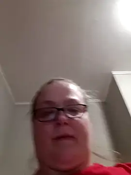 SexyWhiteChocolate online show from 3, 3, 2025