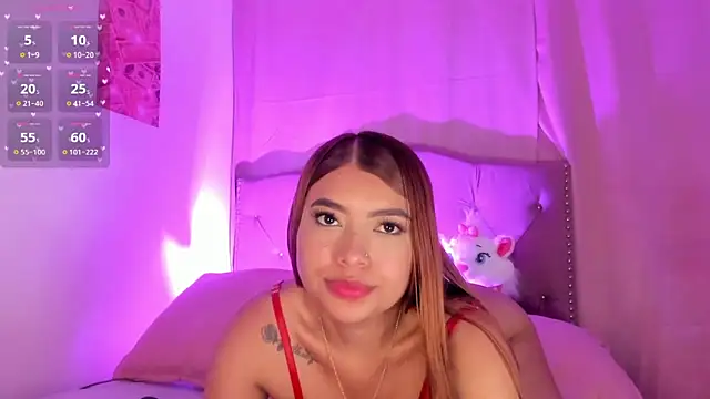 Snapshot of charlotte-Love09 chatting on 26, 9, 2025 charlotte-Love09 online show from 26, 9, 2025