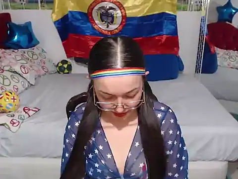 Angela 18honey online show from 6, 7, 2026
