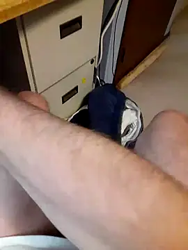 handsomeguy0729 online show from 28, 1, 2025