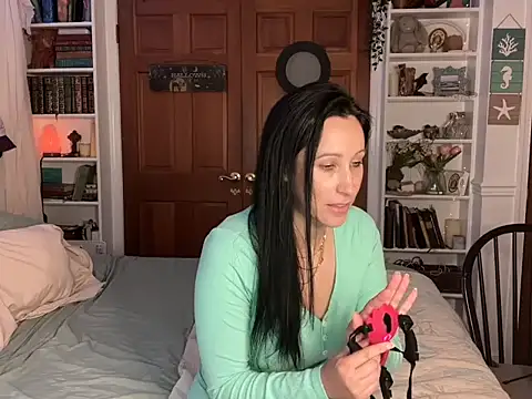 Snapshot of cutelittlemama0418 chatting on 15, 10, 2025 cutelittlemama0418 online show from 15, 10, 2025