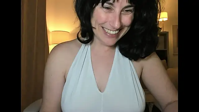Snapshot of emmita69_ chatting on 25, 2, 2025 emmita69  online show from 25, 2, 2025