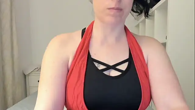 emmita69  online show from 6, 11, 2025