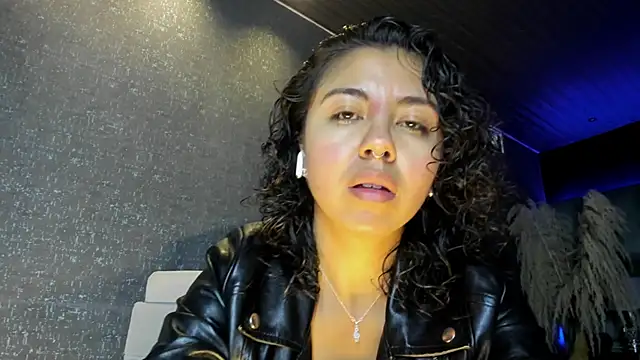 Amareto  online show from 12, 10, 2025