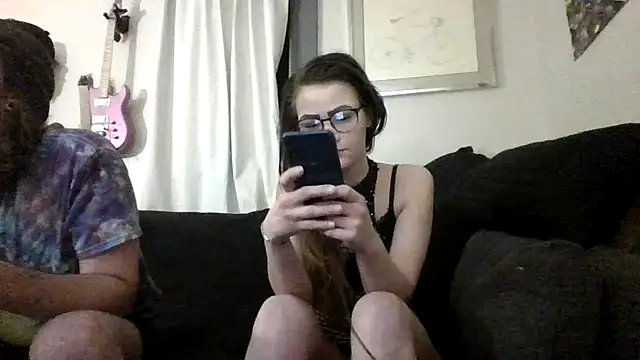 Snapshot of linsnextdoor26 chatting on 18, 11, 2025 linsnextdoor26 online show from 18, 11, 2025