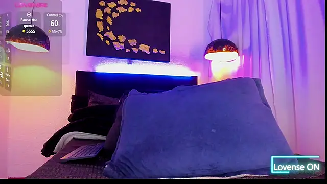 LatinMilk  online show from 19, 12, 2024