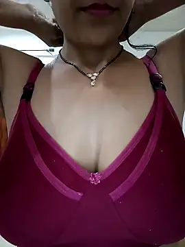 Snapshot of Hot-Shivani chatting on 17, 12, 2024 Hot-Shivani online show from 17, 12, 2024